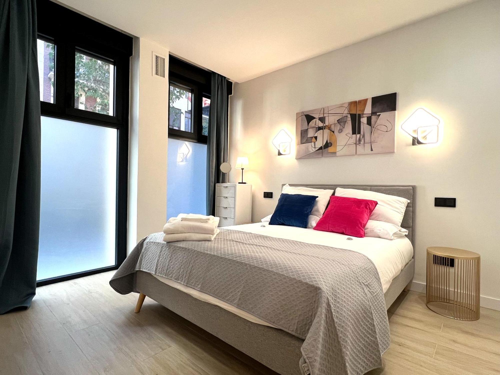 Duplex Moderno Y Acogedor Junto A Atocha Apartment Madrid Exterior photo