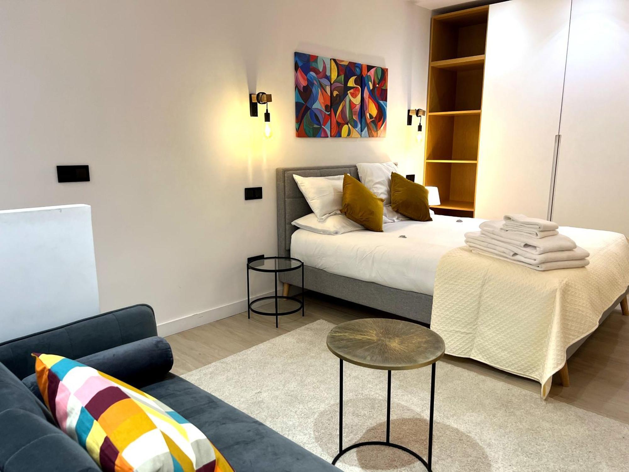 Duplex Moderno Y Acogedor Junto A Atocha Apartment Madrid Exterior photo